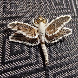 Ladies Dragonfly pin